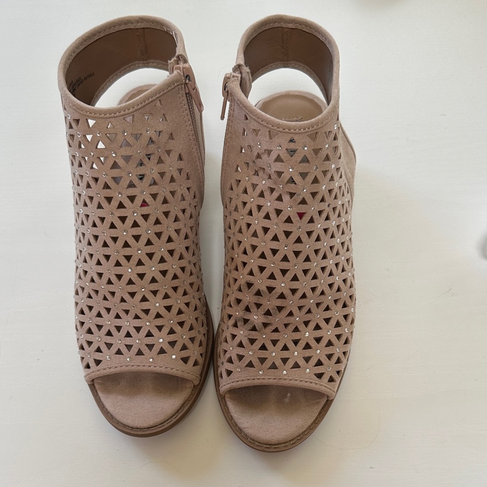 Steve Madden Tan Peep-Toe Ankle Boots